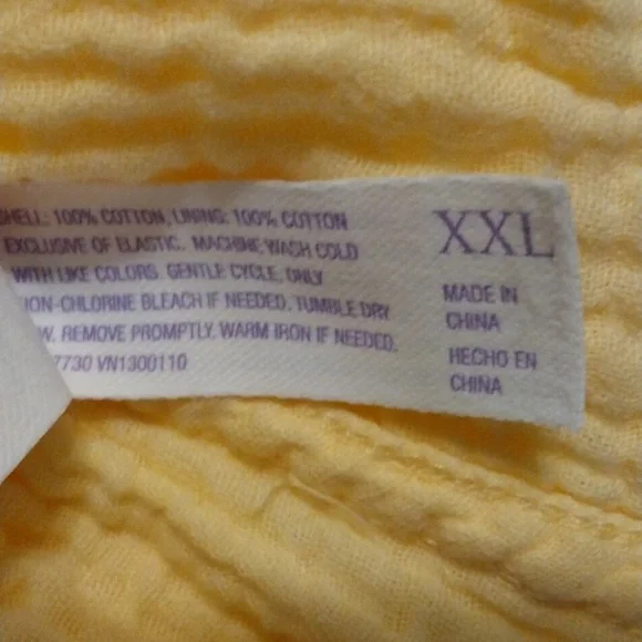 Dress - Picture 6 of 6